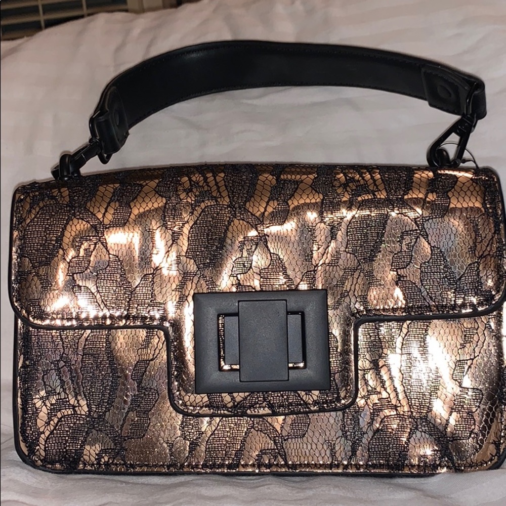 NWT Beautiful Steve Madden purse